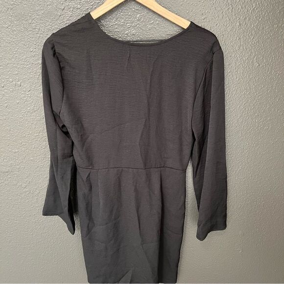 Topshop Horn Ring Mini Dress in Black | Size 8 US - Picture 8 of 11